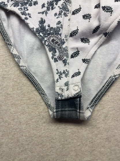 1980-90s Youth Paisley L Sleeve Knit Body Suit
