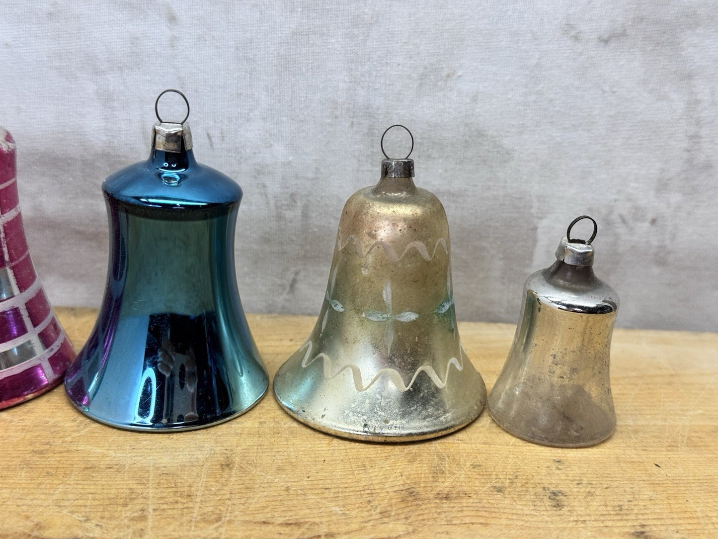 Antique 6 Bell Ornaments # 1272