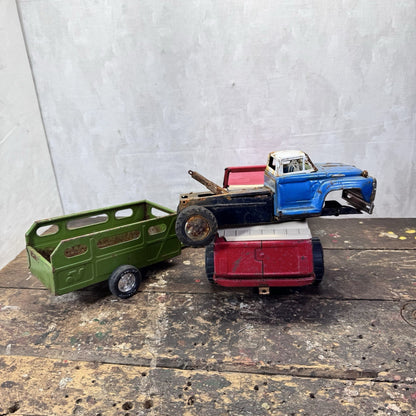 Junkyard Metal Vehicles Vintage Parts Jeep Truck Trailer