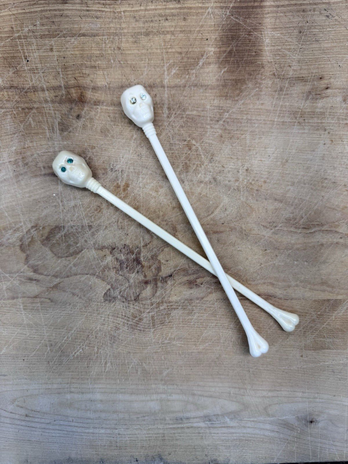 Halloween 1950s Skeleton Skull Swizzle Stir Sticks #1483