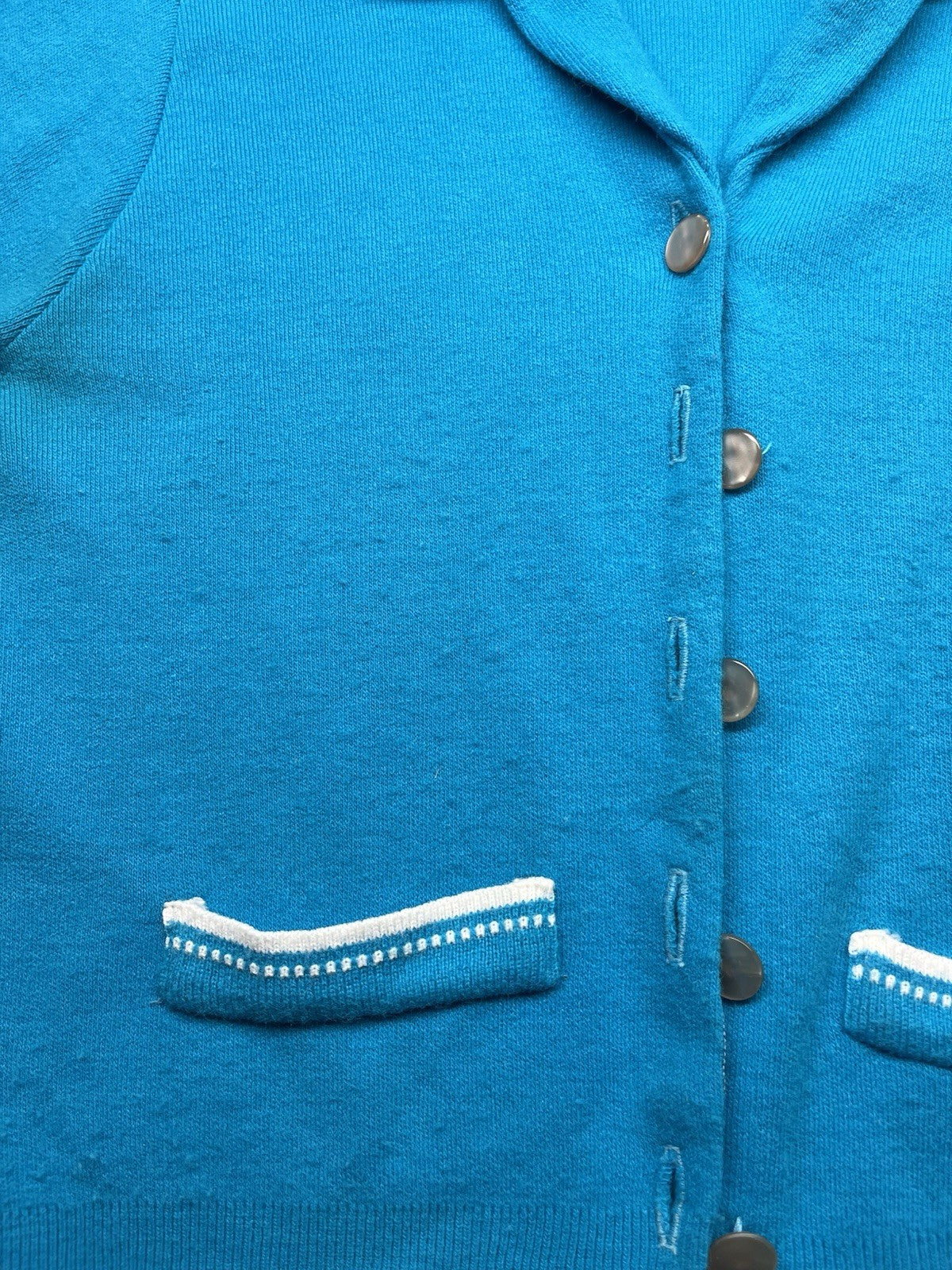 1950s Women’s Blue S Sleeve Sweater W/pockets