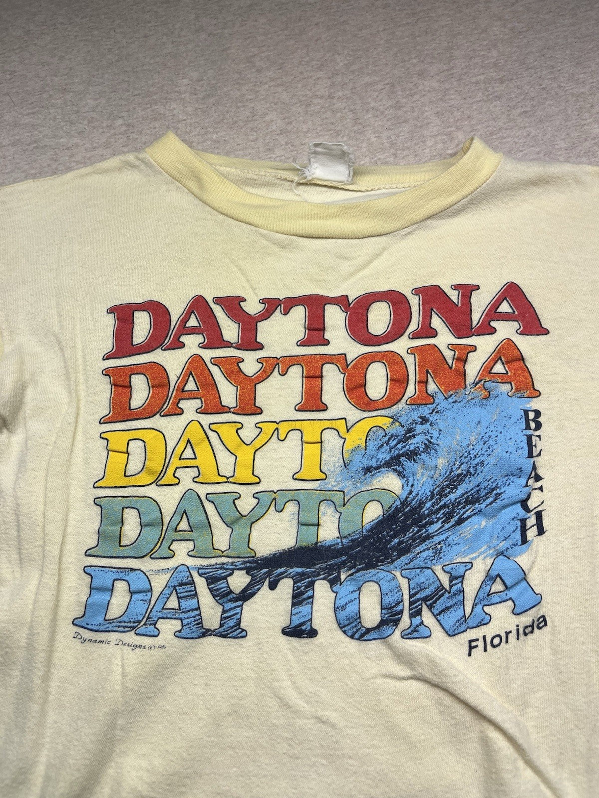 1980s Unisex S Sleeve Yellow Daytona Tshirt