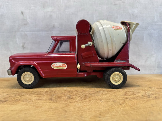 Vintage 1960s Tonka Cement Truck #1044
