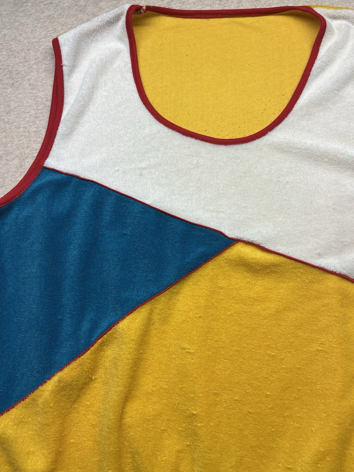 1970s Women’s Multi Color Terry Cloth Knit Sleeveless Top