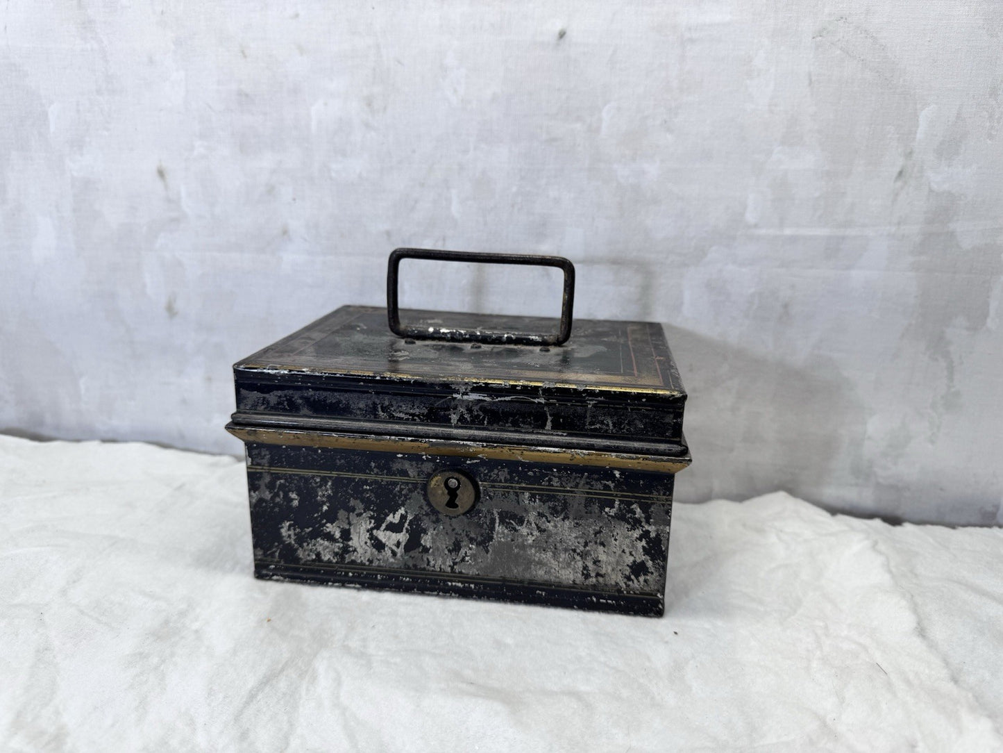 Metal Vintage Money Box Rustic #S-2015