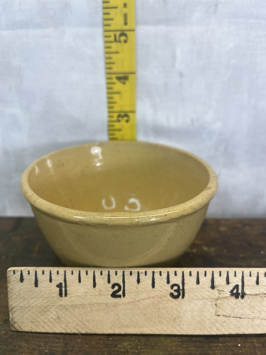 Antique Vintage Farm Decor Yellow Ware Bowl Rare Size 2 1/2”h By 4” W