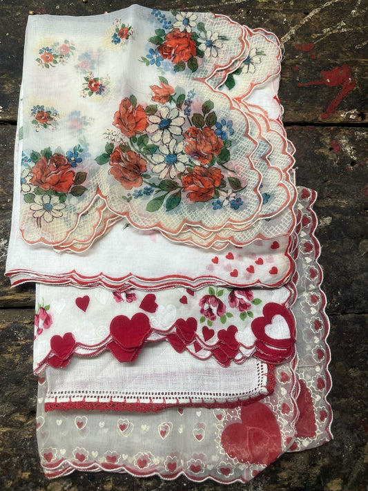 5 Vintage Assortment Of Ladies Hankies #108