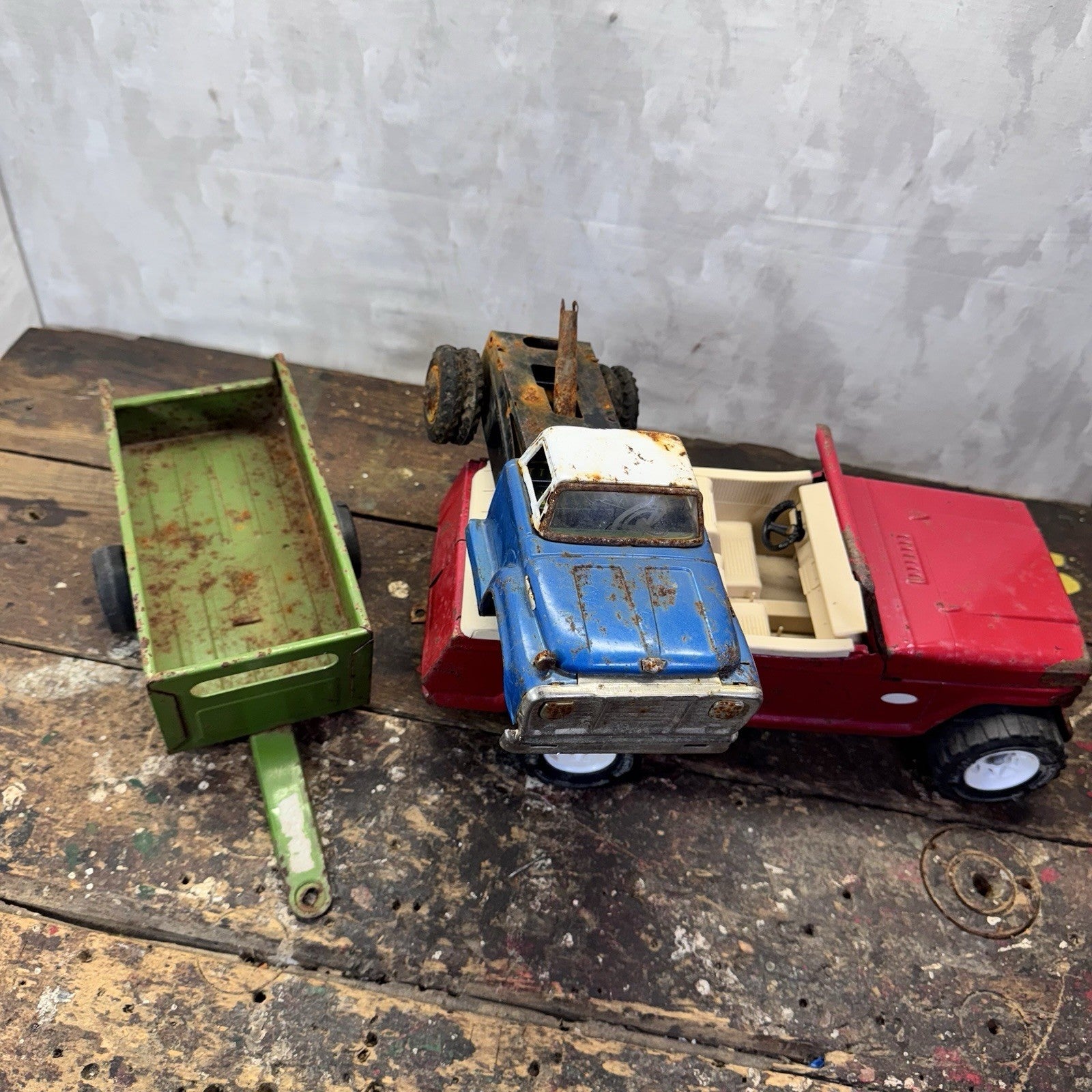 Junkyard Metal Vehicles Vintage Parts Jeep Truck Trailer