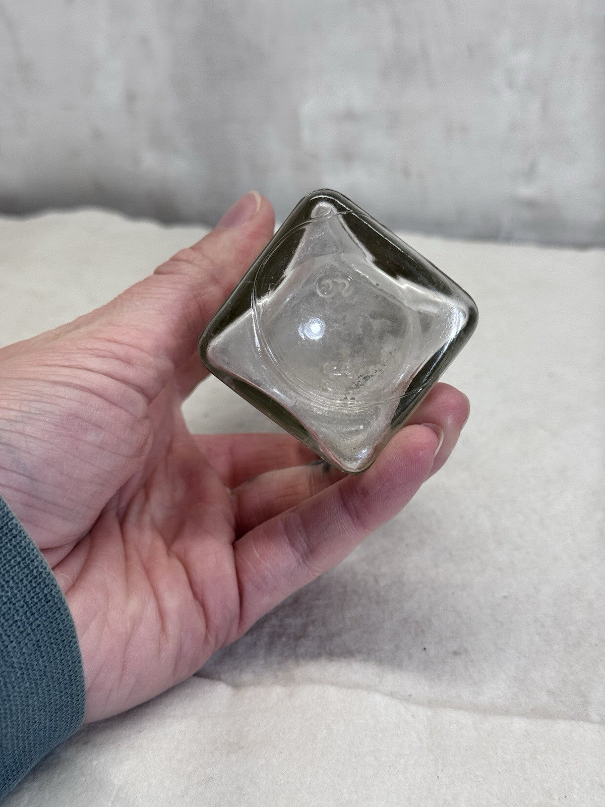 Rawleighs Vintage Glass Bottle Aluminum Cap 