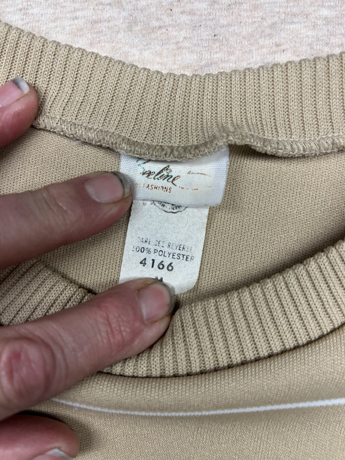 1970s Men’s Beeline Union Brown Striped L Sleeve Knit Shirt