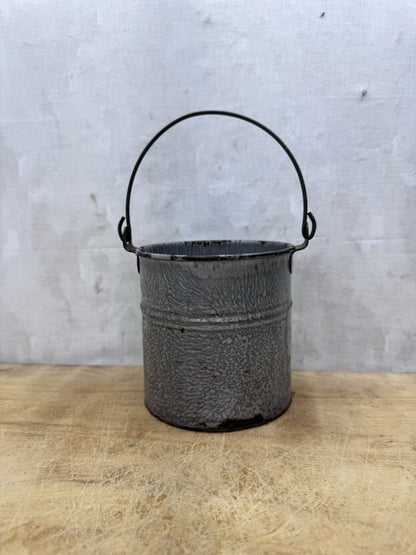 Enamel Gray Splatter Small Berry Bucket #S-1534