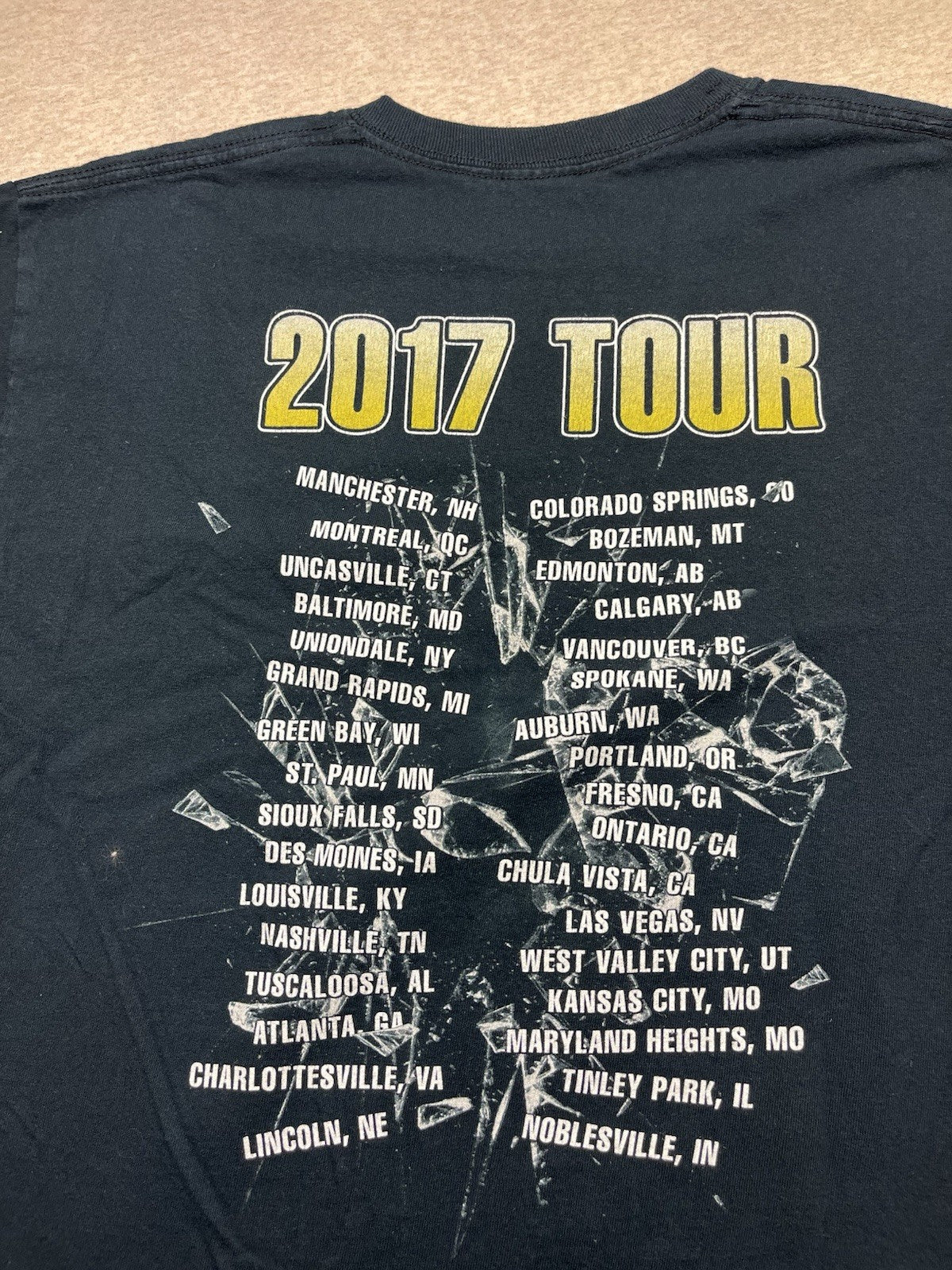 def leppard Poison Medium Shirt 