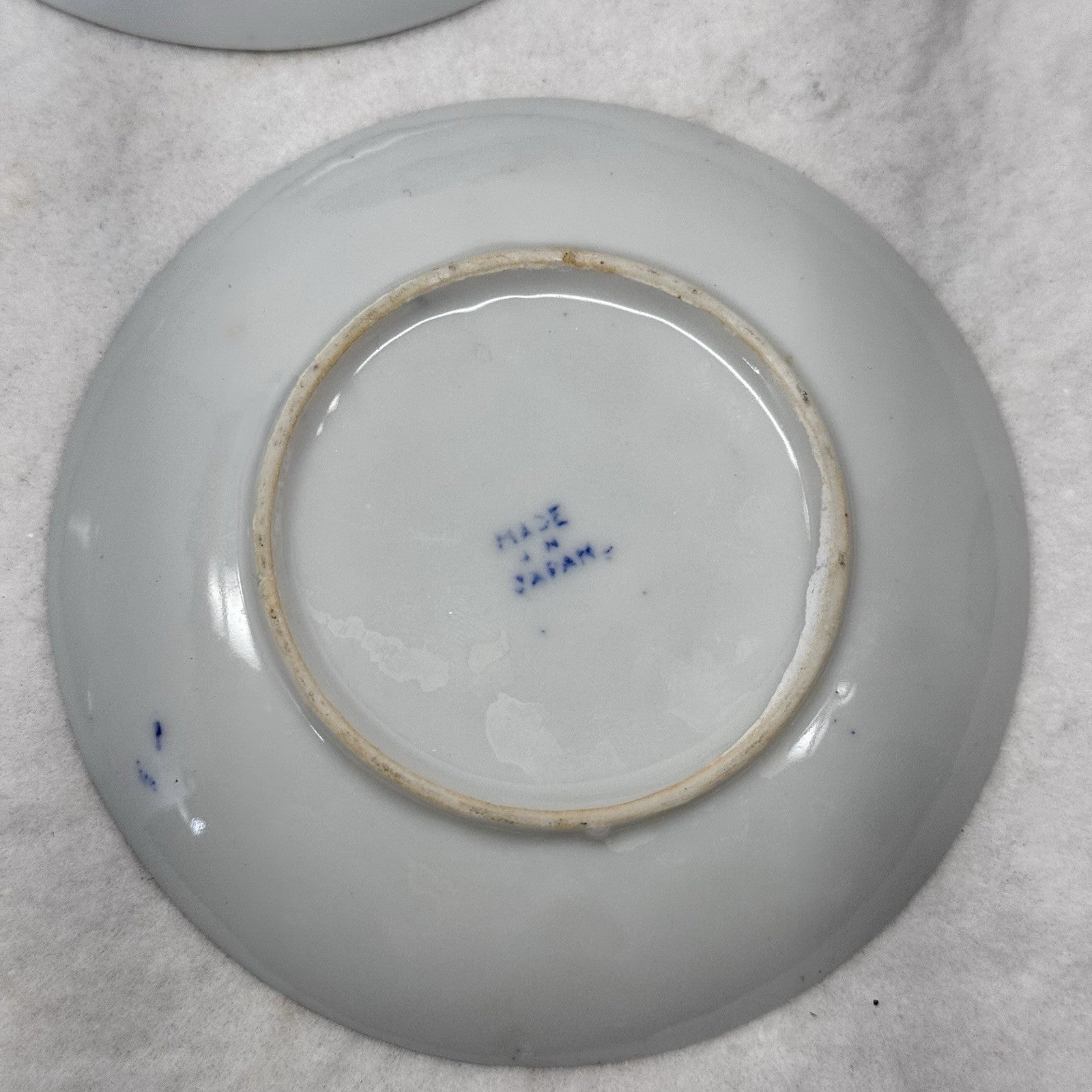 Willow Blue Pattern Japan 5 Small Plates Vintage 