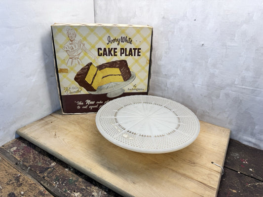 Ivory White Cake Plate Vtg W/box #S-1511