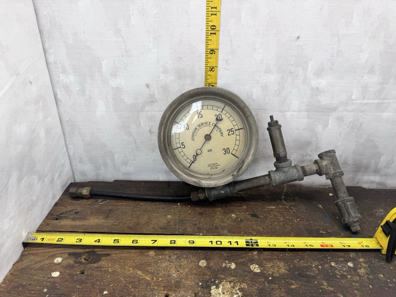 Vintage Industrial Air Pressure Gauge. #1013