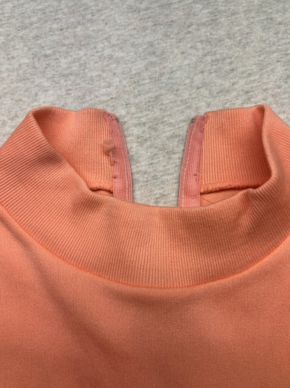 1970s Women’s Peach Knit Back Zipper S Sleeve Shirt