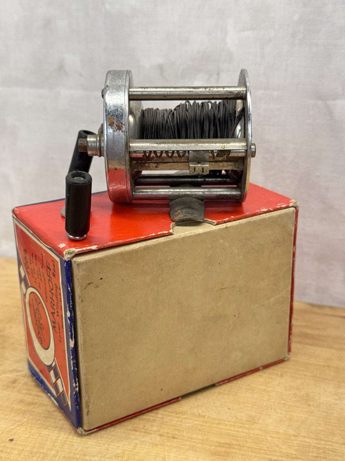 shakespeare fishing reel W/box Vintage #1070