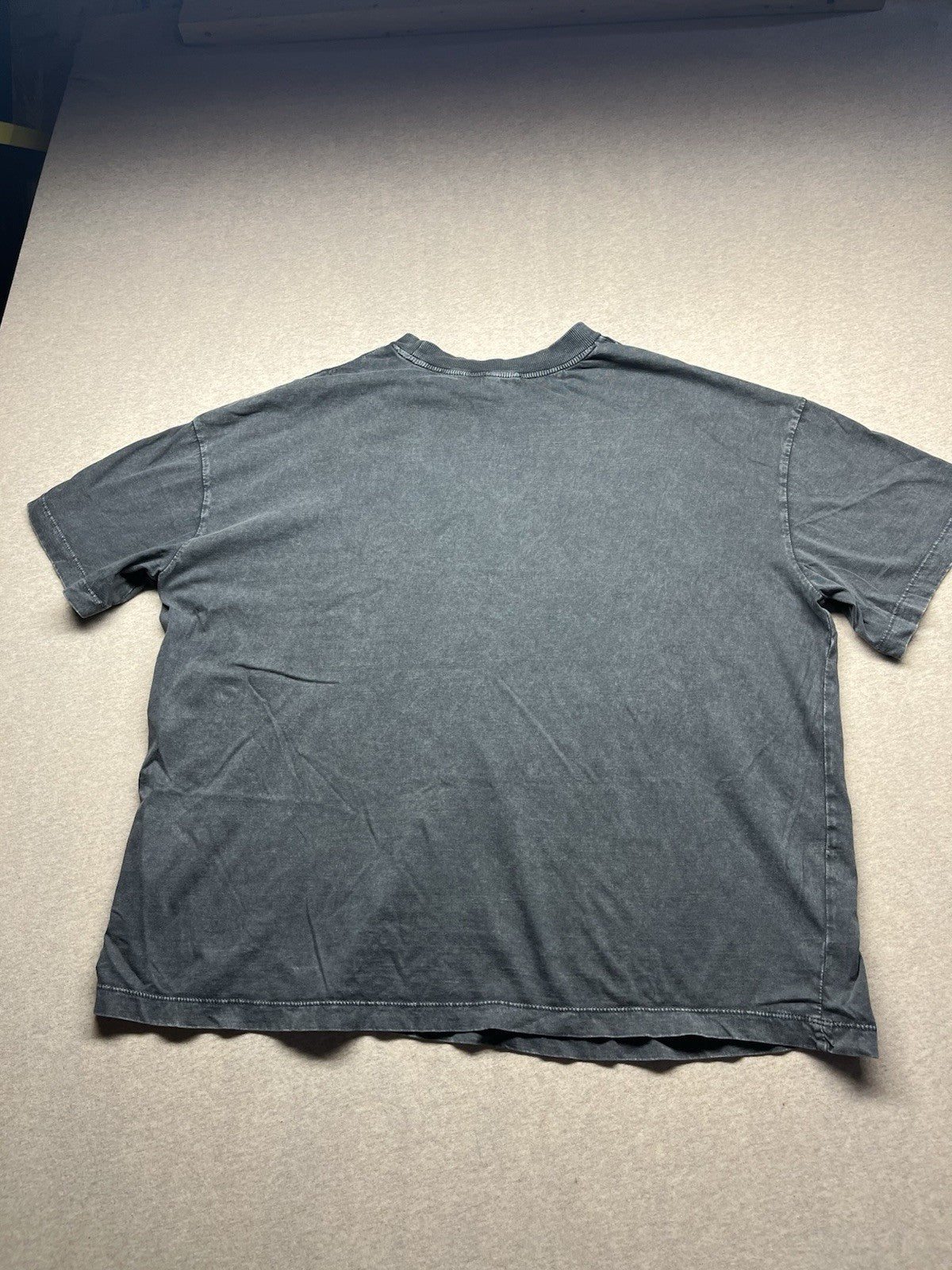 Nirvana H & M Divided XL Tshirt