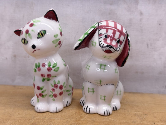 Cat And Dog Salt Pepper Shakers Japan #1143