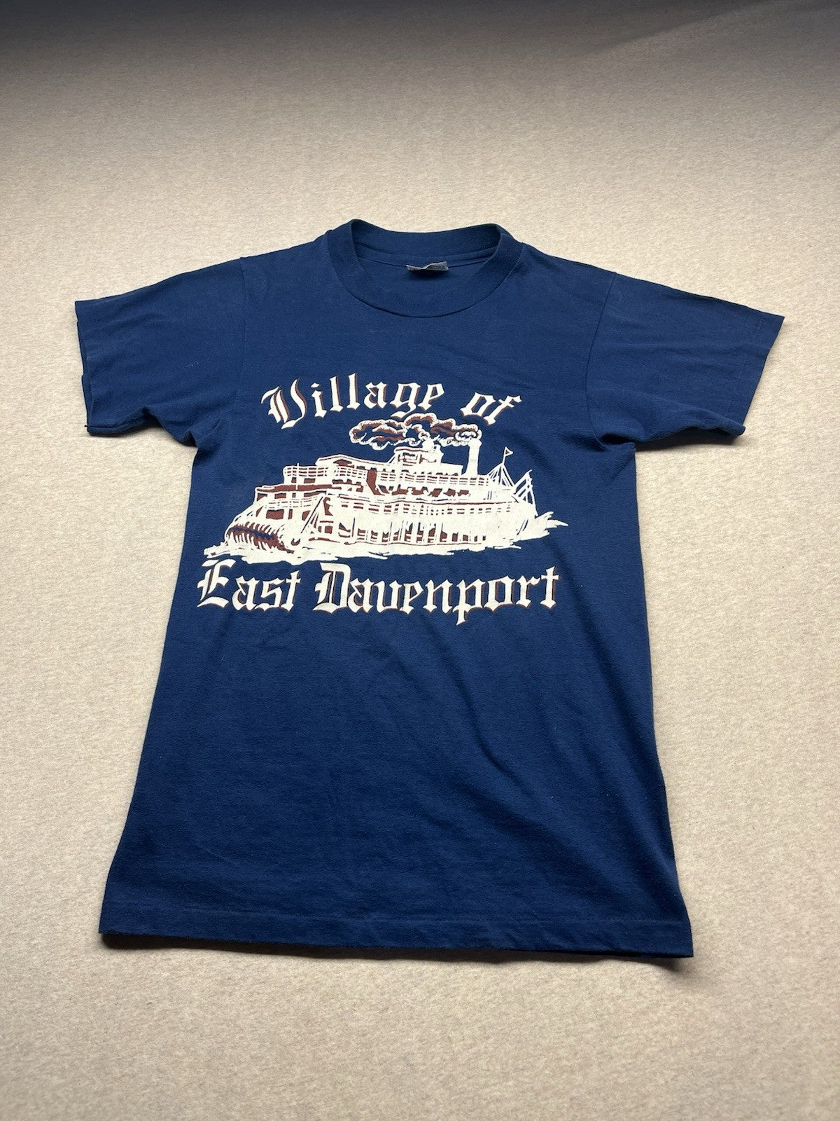 1980s Unisex Blue Knit S Sleeve Village Of East Davenport Tshirt