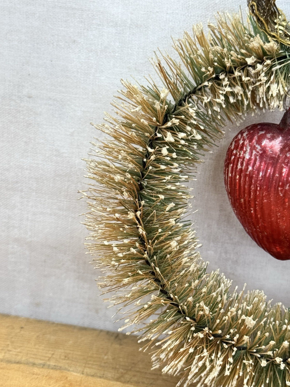 Victorian Ornament #1151