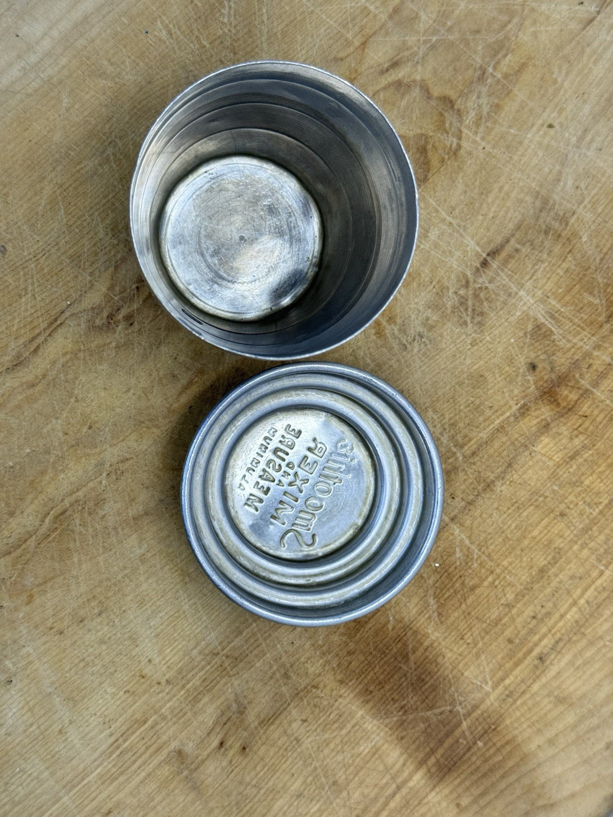 Aluminum Smooth Measure And Mixer Vtg #1409