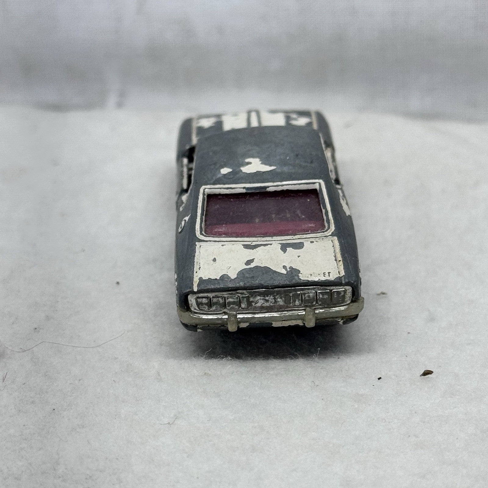 1974 Vintage Tomica Toyota Mark II-L No.69 Toy Car