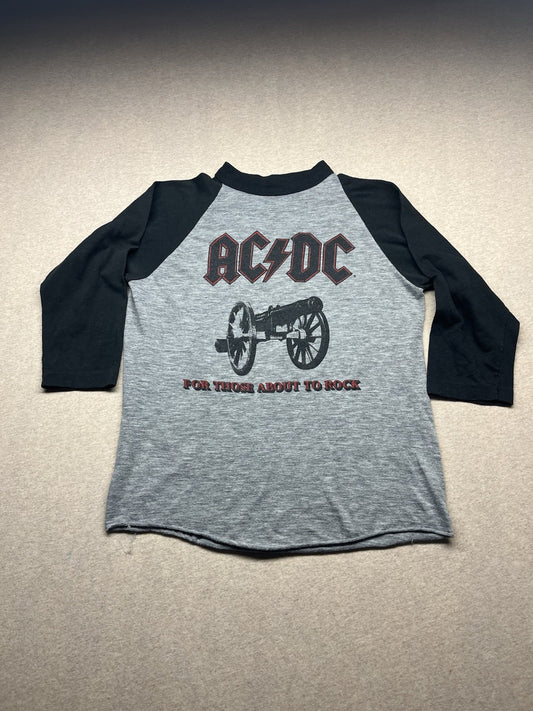 1980s ACDC Distressed Size Medium Men’s Shirt