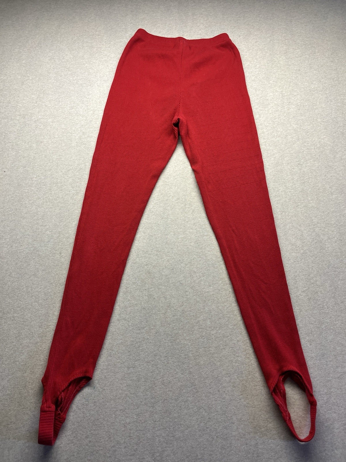 1980s Women’s Red Knit Stirrup Pants