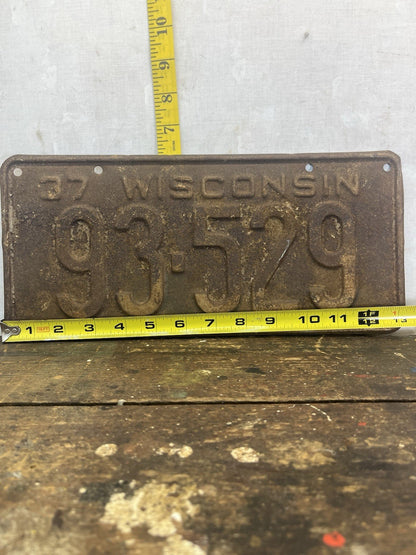1937 Wisconsin License Plate