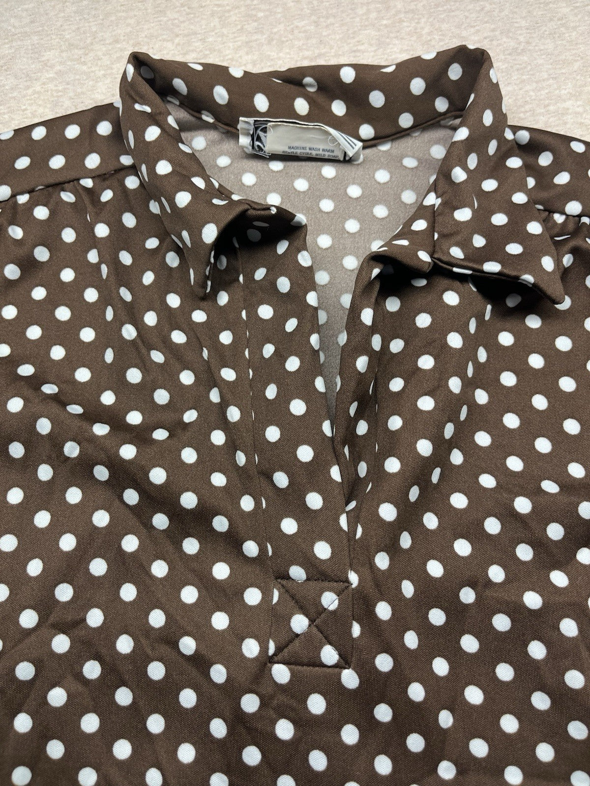 1960-70s Women’s Brown Knit Polka  Dot S Sleeve Top
