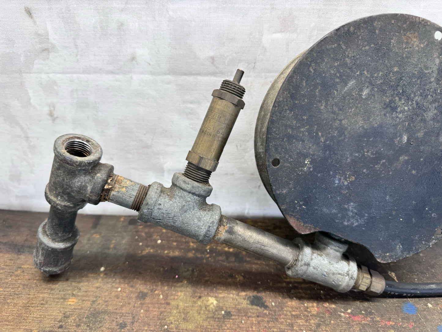 Vintage Industrial Air Pressure Gauge. #1013
