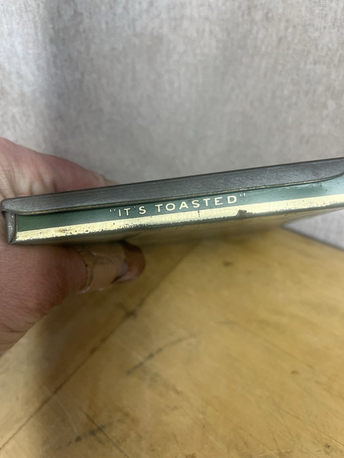 Lucky Strike EMPTY Flat Fifties Cigarette Tin