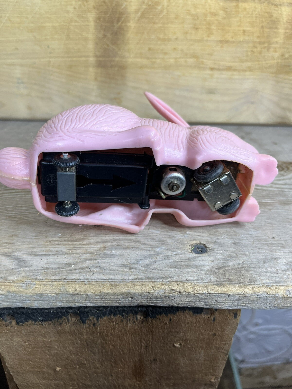 Vintage 1940s Marx Non Working Pink Bunny Collectible #1225