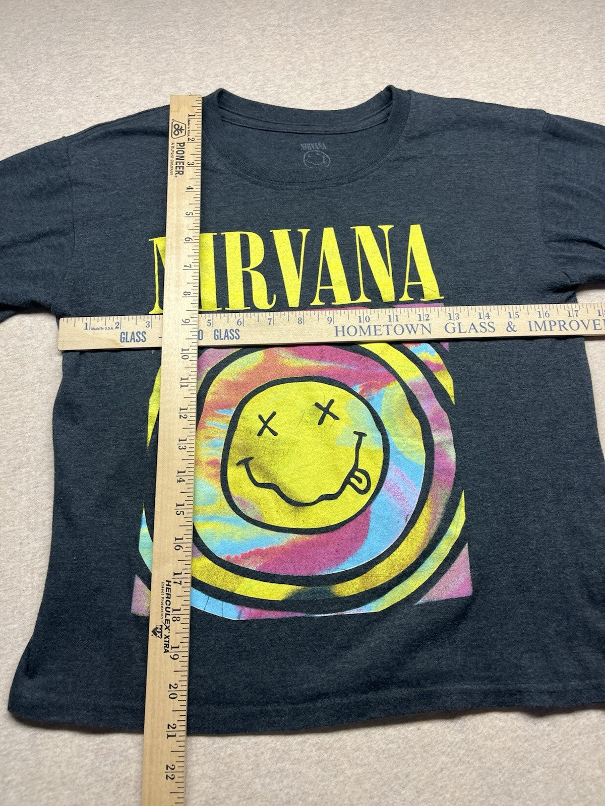Nirvana XS Tshirt