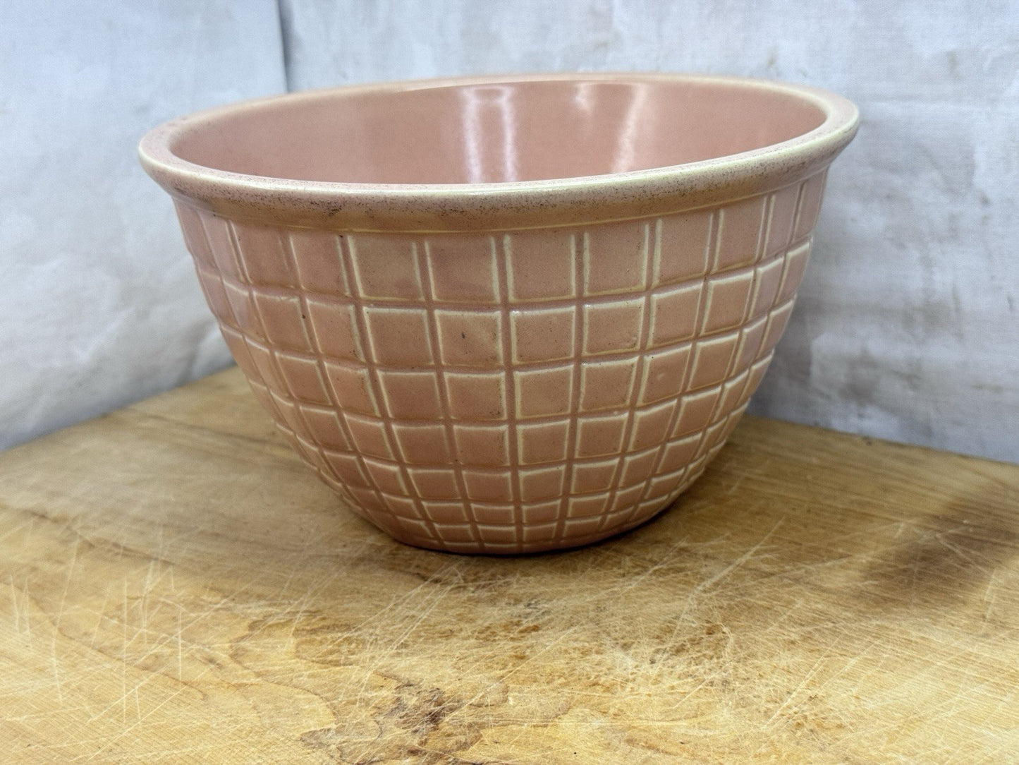 1940's Robinson Ransbottom Pottery Roseville Pastel Pink Glazed Mixing Bowl 1199