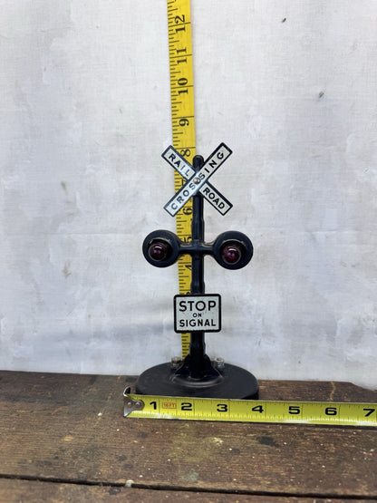 Vintage O Scale Metal Lighted Railroad Crossing #S-1599