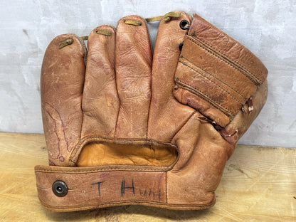 Child’s Vintage Baseball Glove #1172