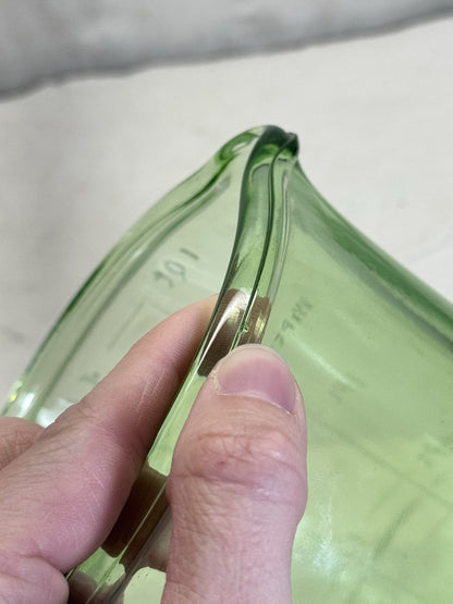1 Quart Uranium Glass Measuring Cup Vintage Hazel Atlas