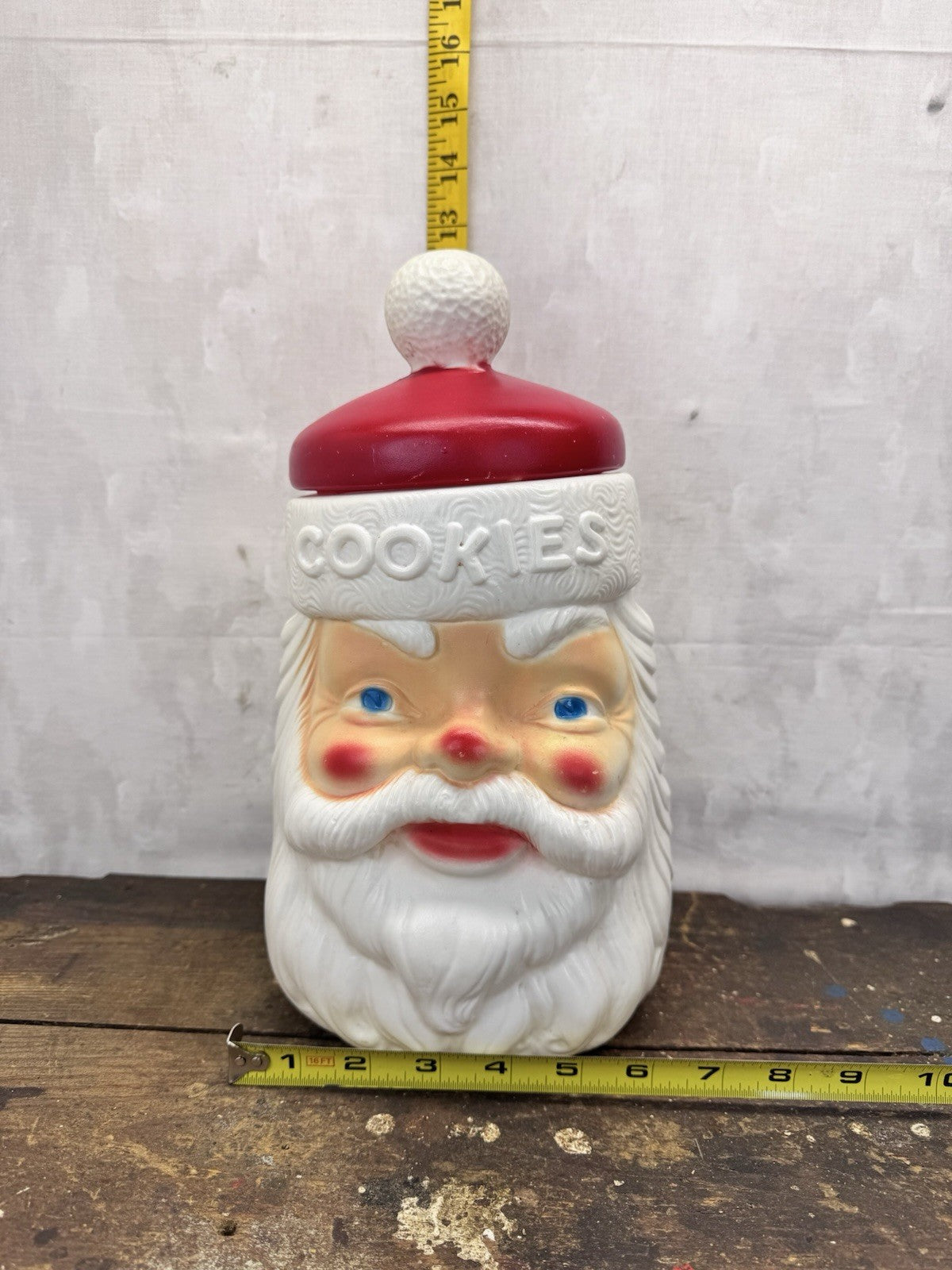 Vintage Blowmold Santa Cookie Jar #1096