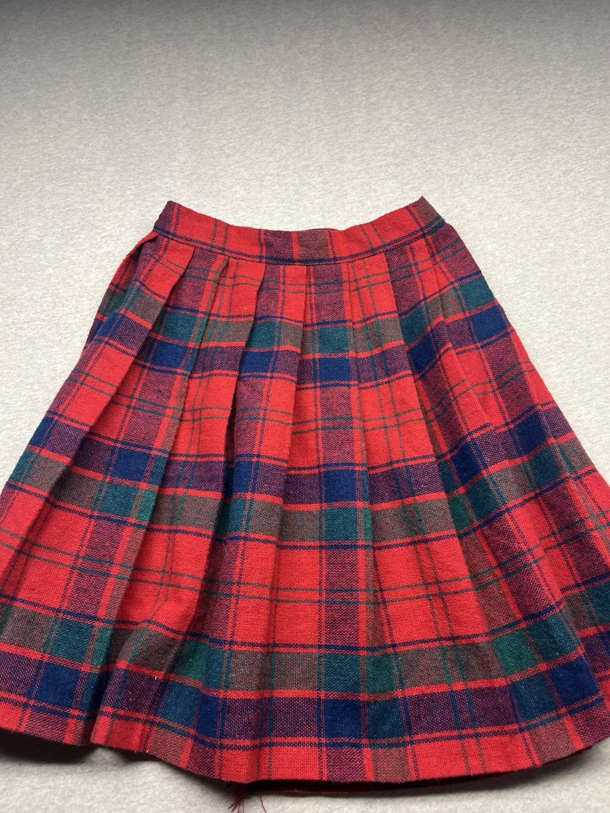 1960-70s Red Pleated  Plaid Wool Skirt