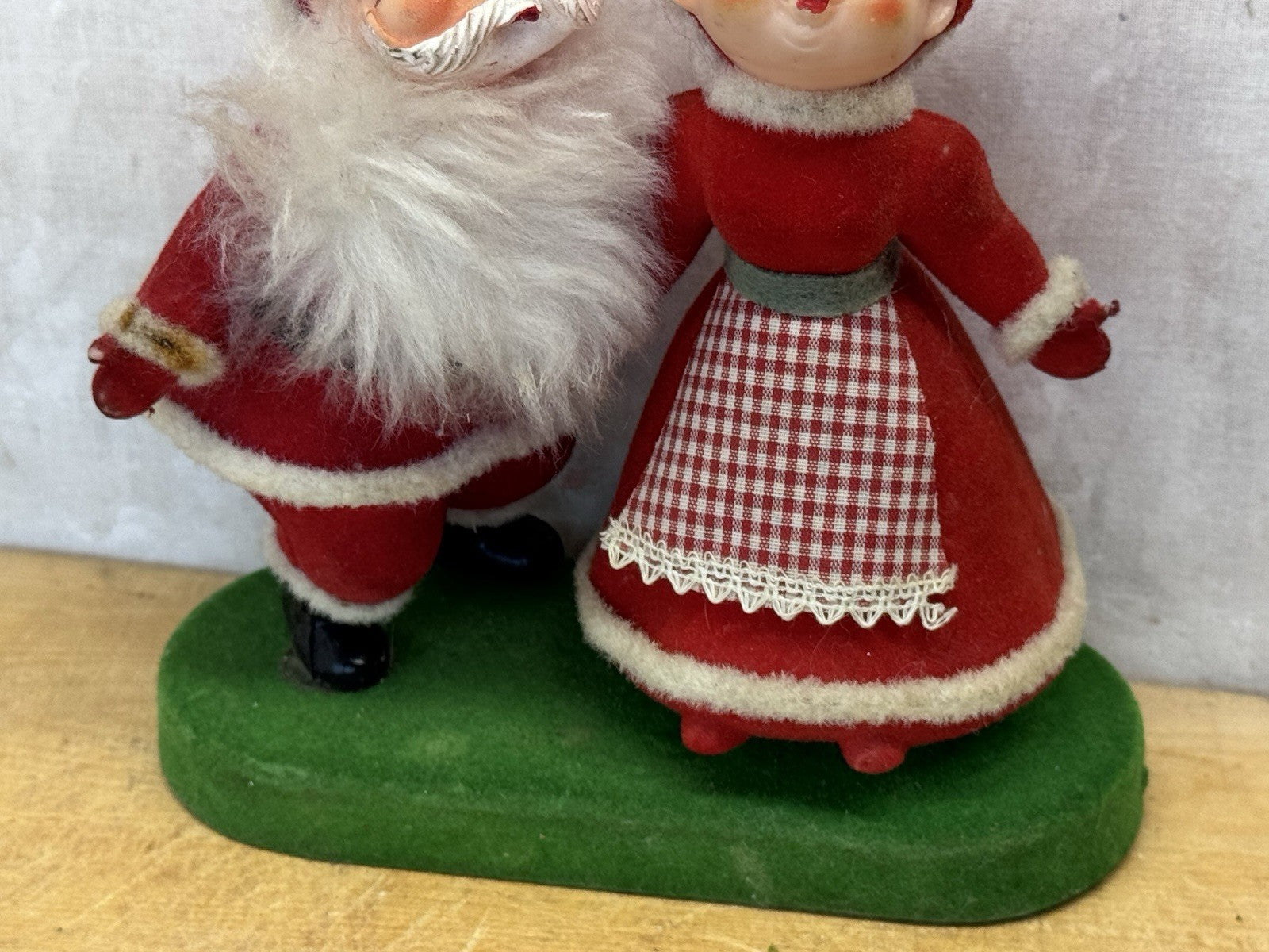 Red Flocked Santa Claus Ms Claus Vintage #1593