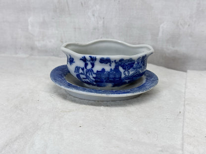 Blue Willow Japan Child’s Gravy Boat