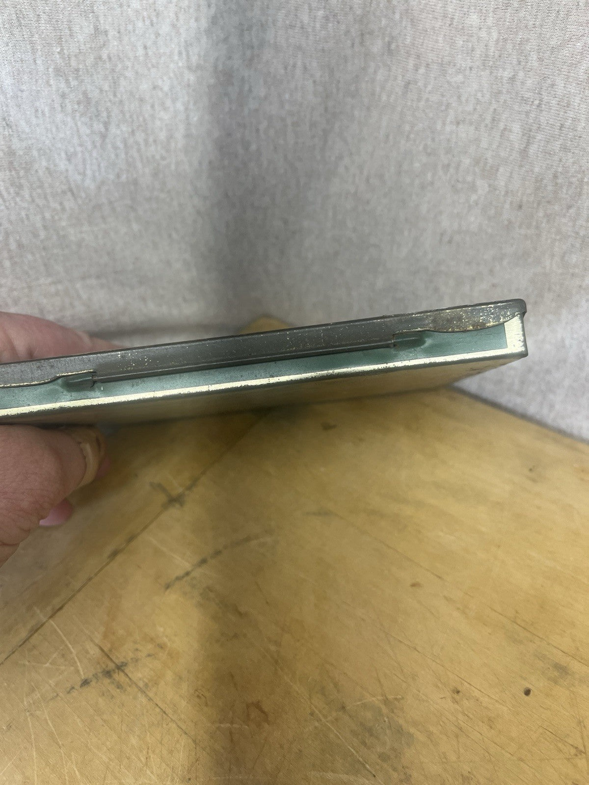 Lucky Strike EMPTY Flat Fifties Cigarette Tin