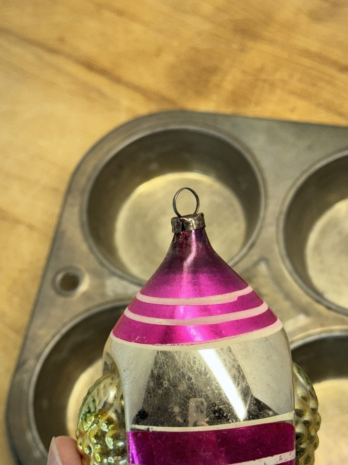 Tear Drop Vtg Christmas Ornament #1570