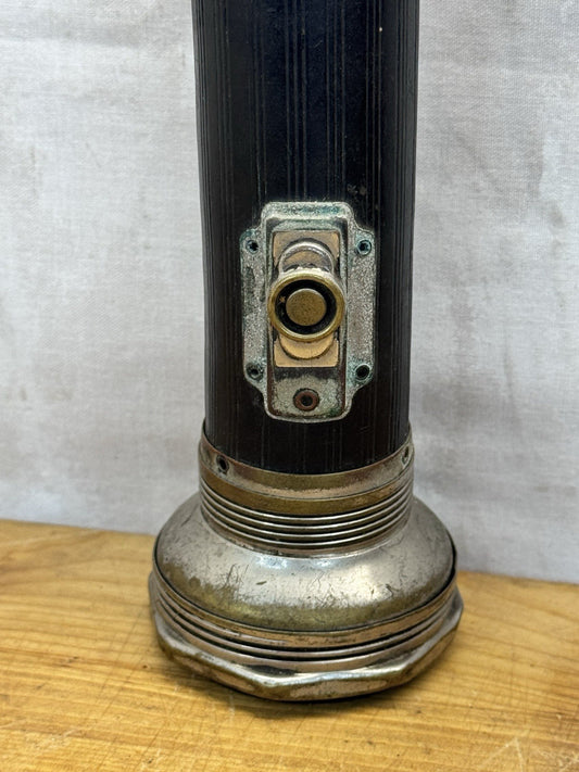 Eveready Flashlight Vintage #1300 Untested