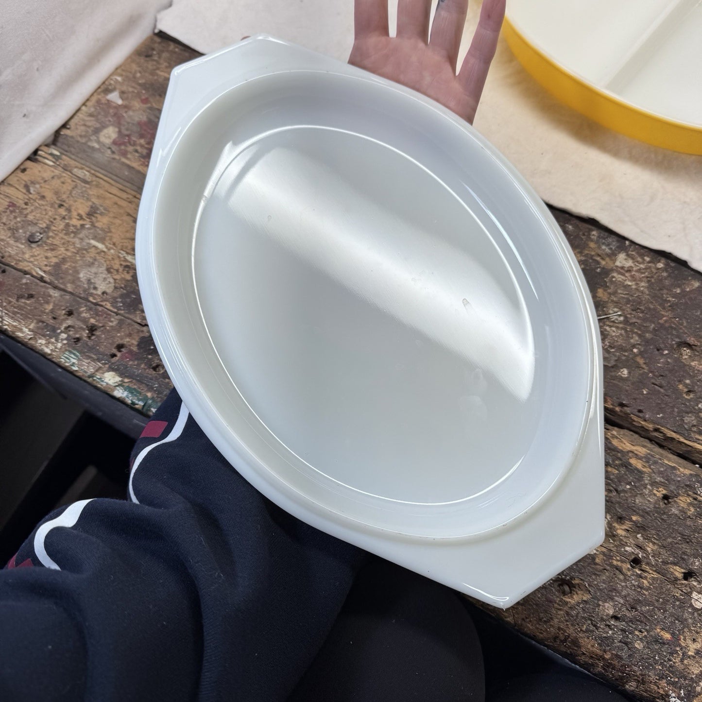 Pyrex  Ovenware Sunflower Casserole Dish With Lid Vintage