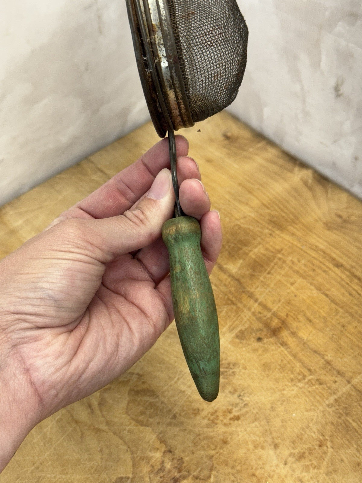 Handheld Handle Mini Green Strainer Vtg #S-1417