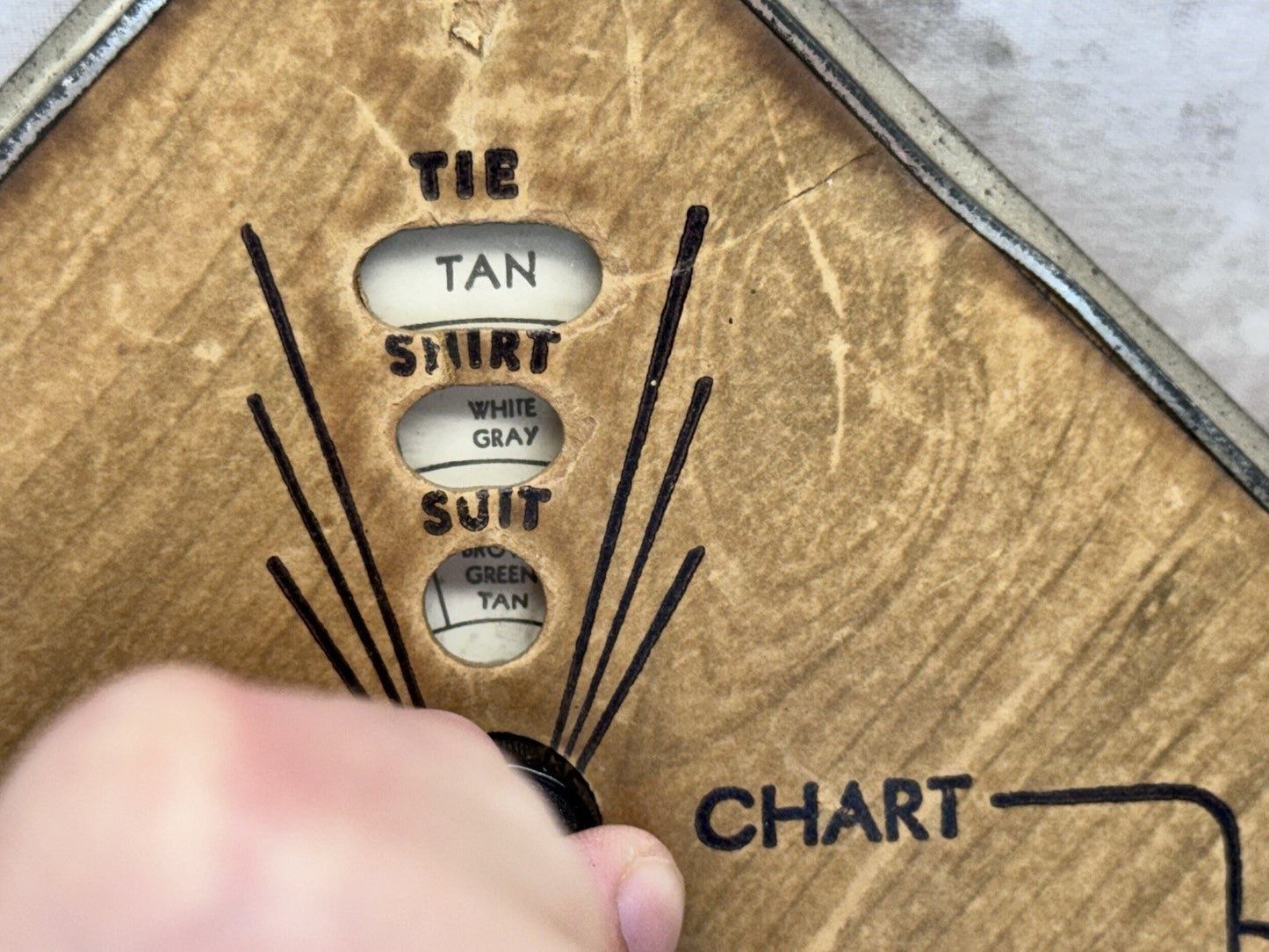 Style Chart Tie Rack Vtg #1428