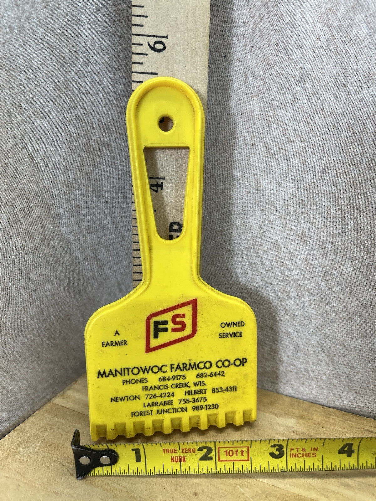 Manitowoc Farm Co-op Ad Ice Scraper Vintage